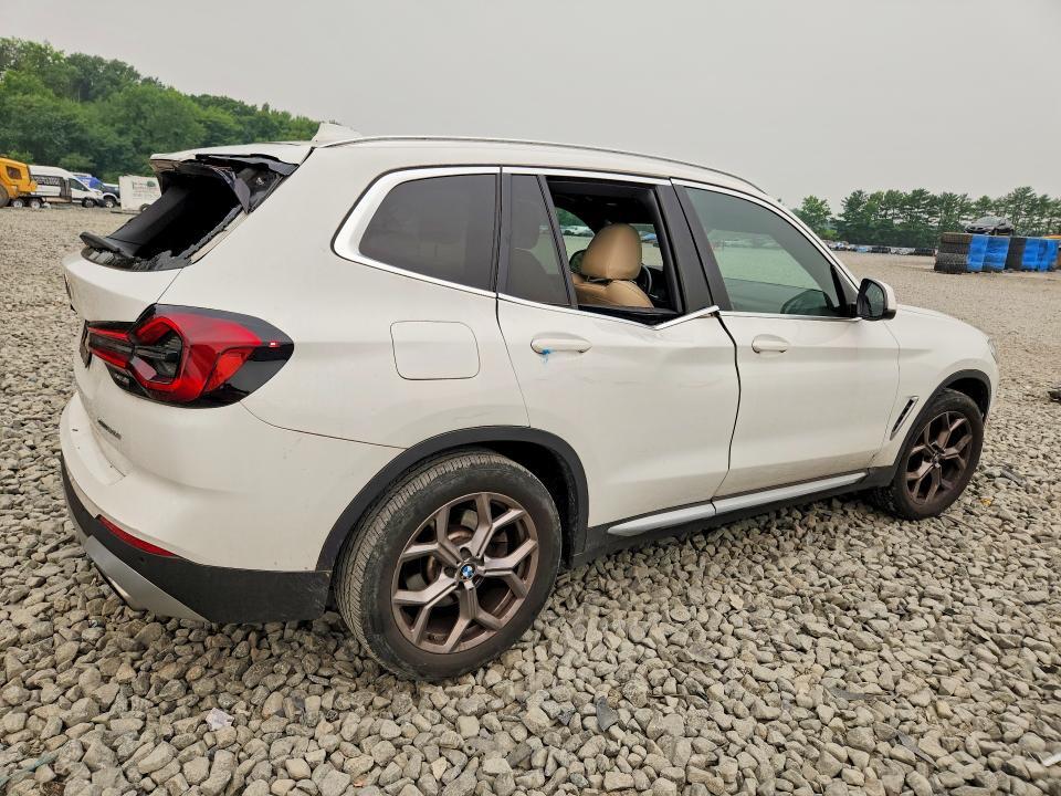 2022 BMW X3 XDRIVE30I — Фото 3 из 13