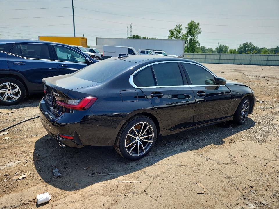 3MW5P9J00N8C65225 2022 BMW 330XE photo no. 3