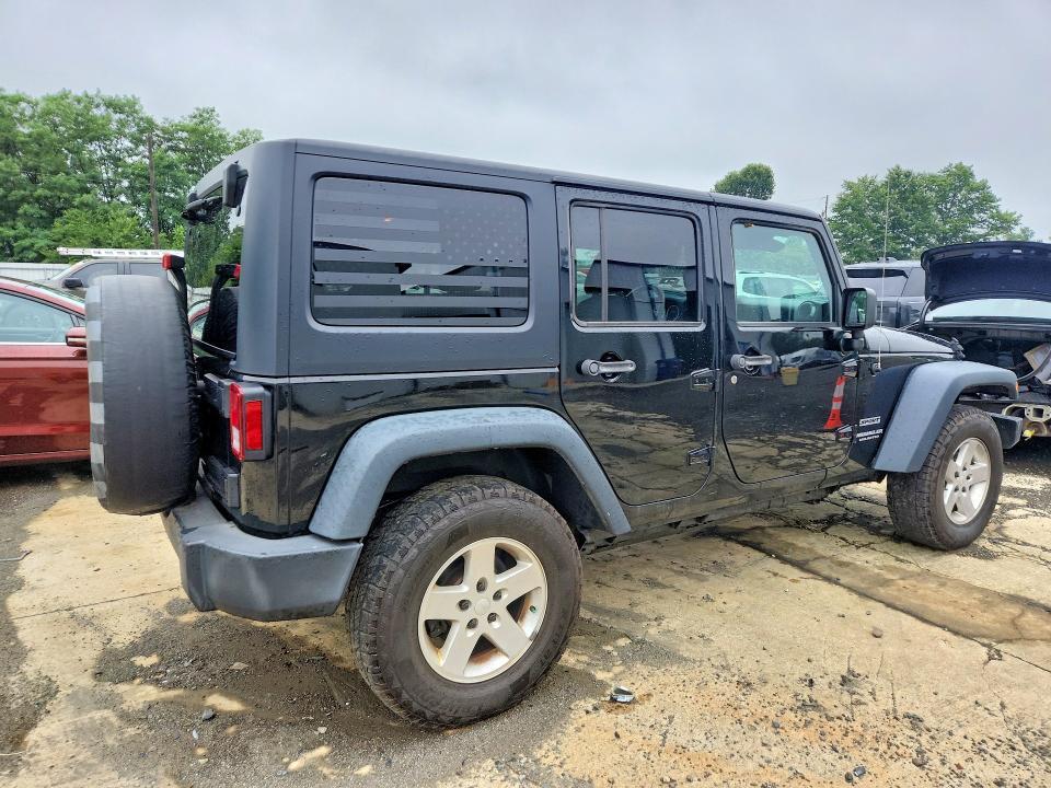 2017 JEEP WRANGLER UNLIMITED SPORT — Фото 3 из 13