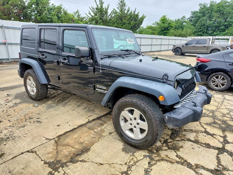 2017 JEEP WRANGLER UNLIMITED SPORT — Фото 4 из 13