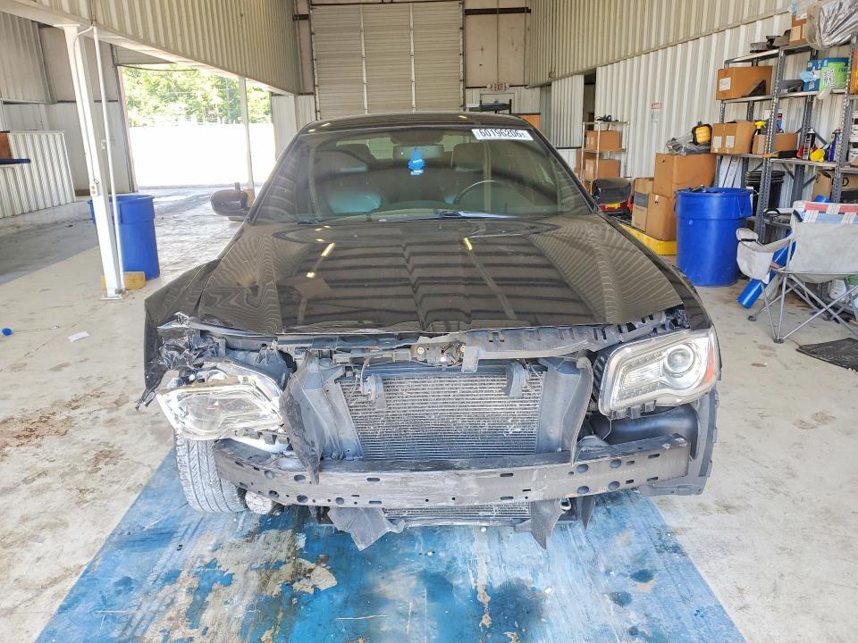 2C3CCAAGXEH288686 2014 CHRYSLER 300 photo no. 5