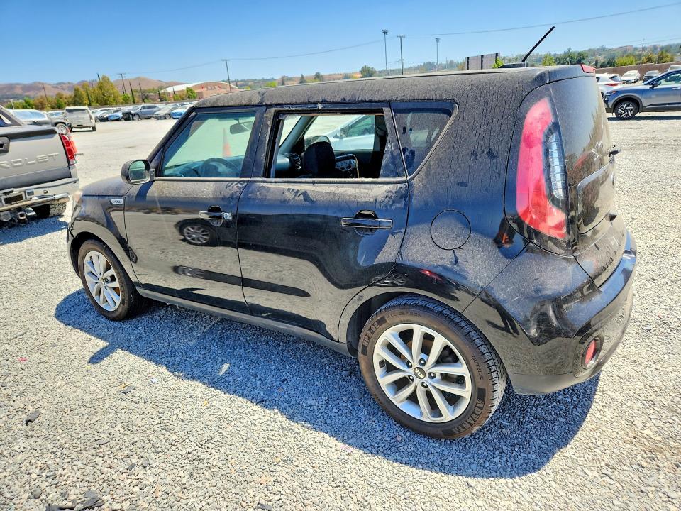 KNDJP3A59H7424744 2017 KIA SOUL photo no. 2