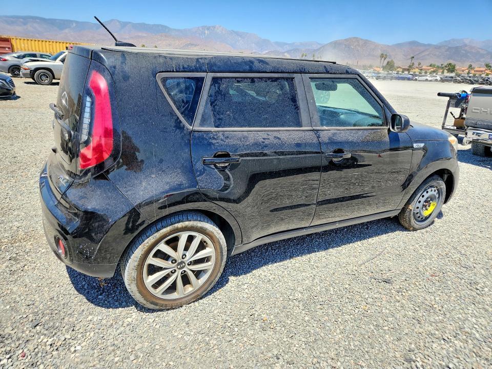 KNDJP3A59H7424744 2017 KIA SOUL photo no. 3