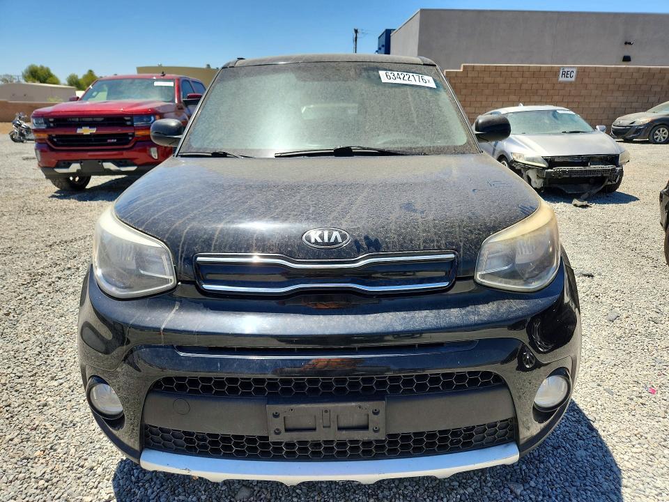 KNDJP3A59H7424744 2017 KIA SOUL photo no. 5