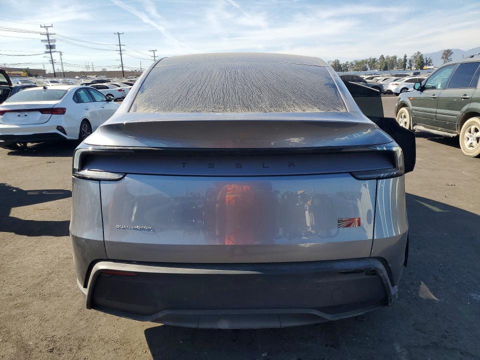 7SAYGDEE9TF332361 2026 TESLA MODEL Y photo no. 6