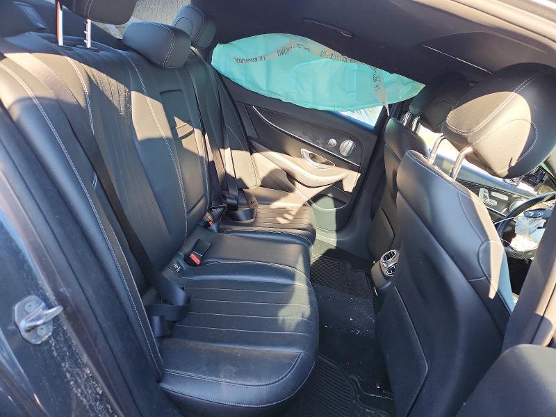 2017 MERCEDES-BENZ E 300 4MATIC — Фото 10 из 12