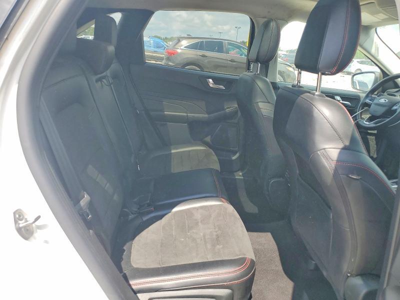 2022 FORD ESCAPE SEL — Фото 11 из 13