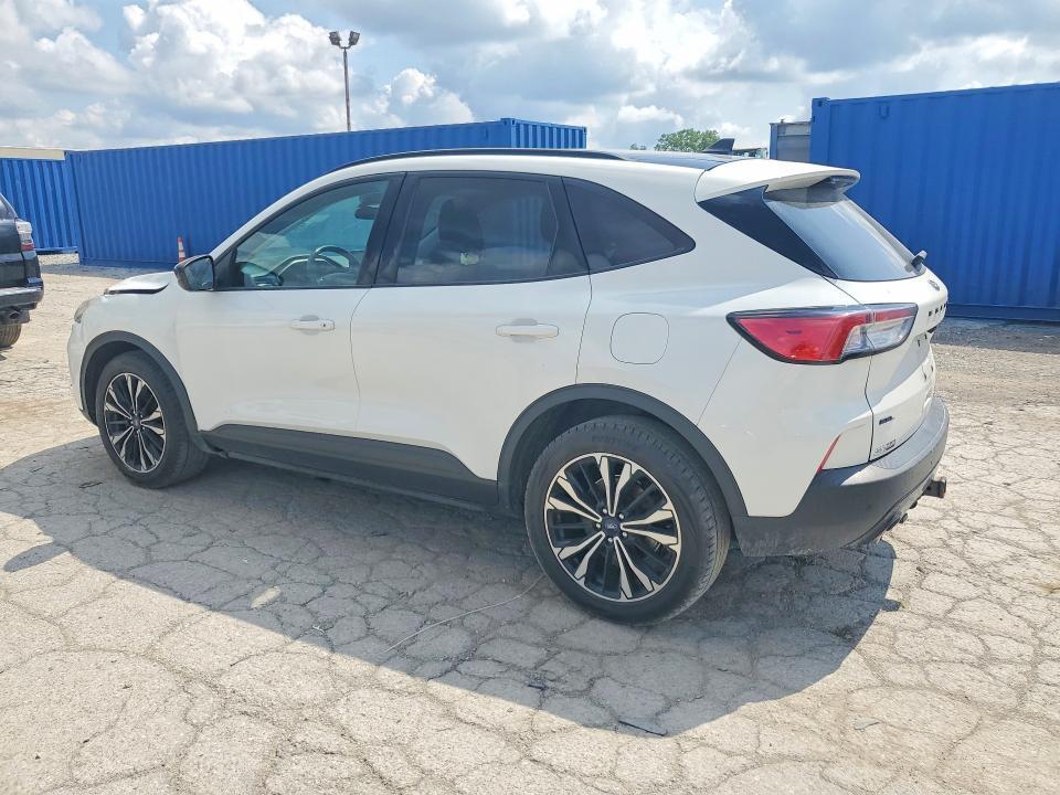 2022 FORD ESCAPE SEL — Фото 2 из 13