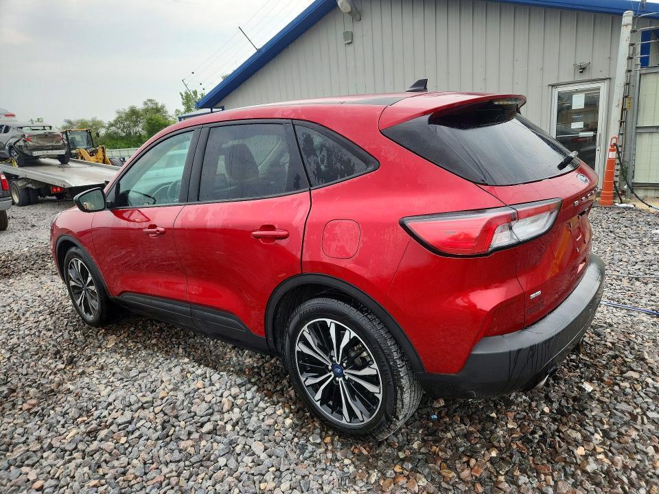 2022 FORD ESCAPE SE — Фото 2 из 13