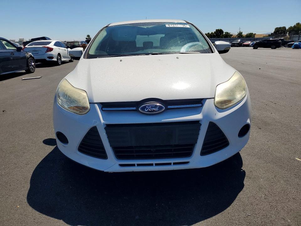1FADP3K2XEL185781 2014 FORD FOCUS photo no. 5