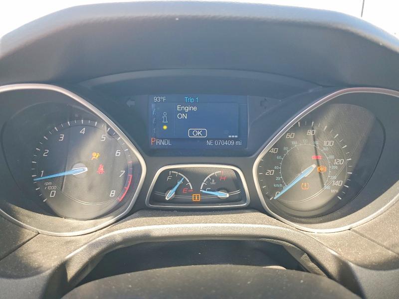 1FADP3K2XEL185781 2014 FORD FOCUS photo no. 9
