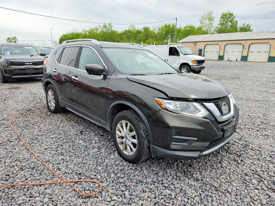 2017 NISSAN ROGUE SV — Фото 4 из 13