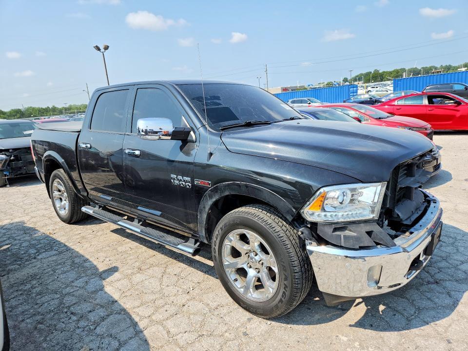 2017 RAM 1500 LARAMIE — Фото 4 из 12