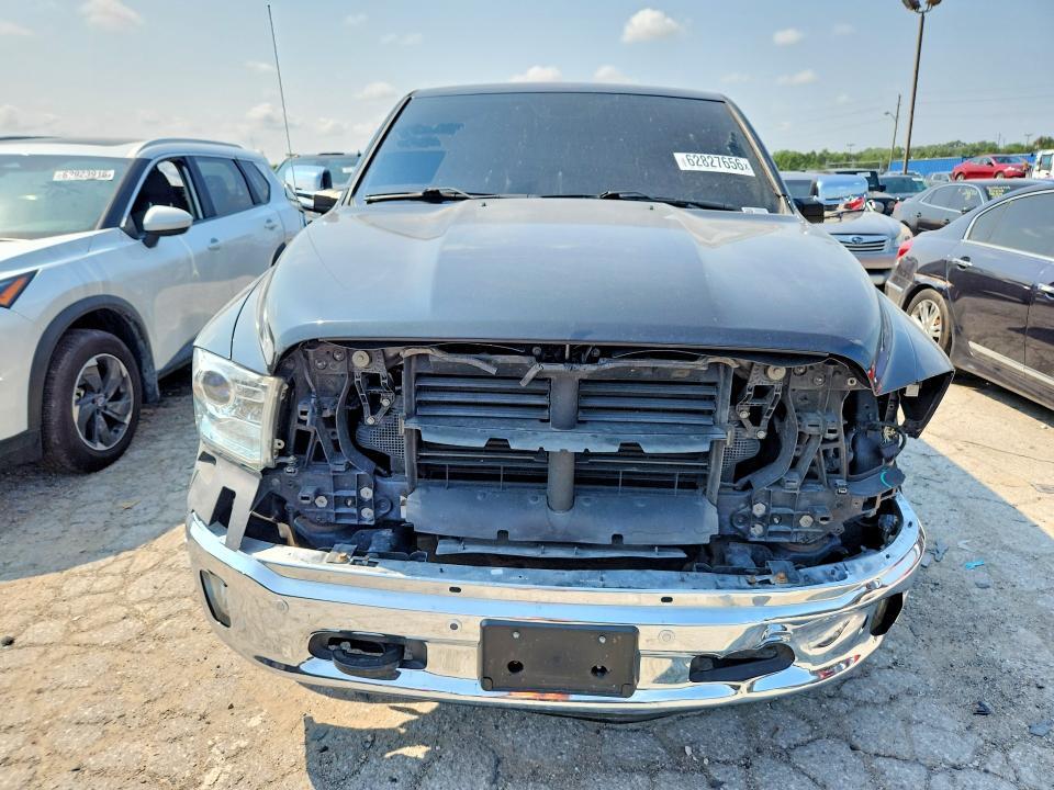 2017 RAM 1500 LARAMIE — Фото 5 из 12