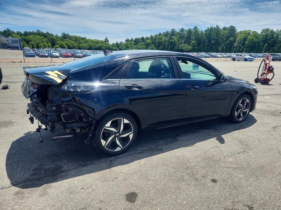 2022 HYUNDAI ELANTRA LIMITED — Фото 3 из 12