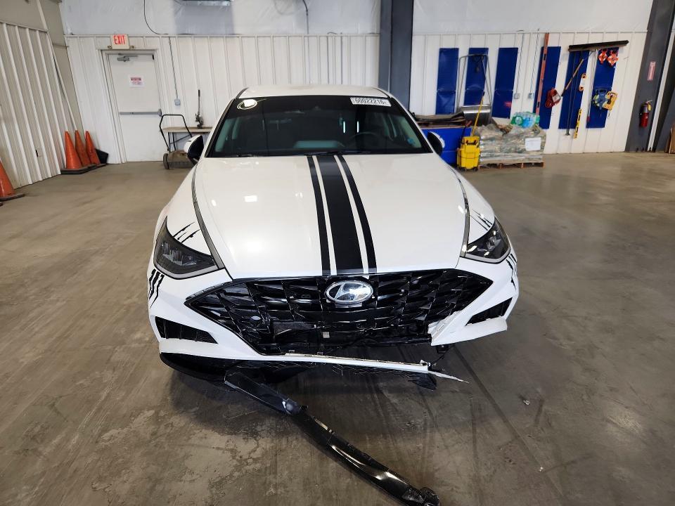 2022 HYUNDAI SONATA SEL — Фото 5 из 13