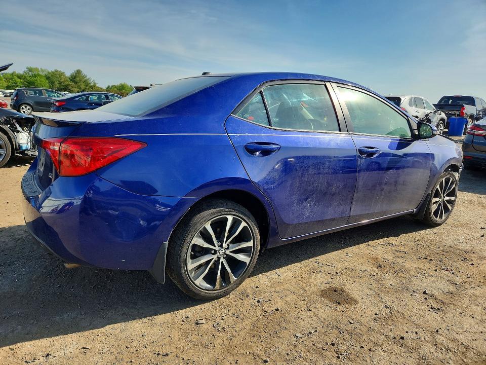 2T1BURHEXHC923170 2017 TOYOTA COROLLA photo no. 3