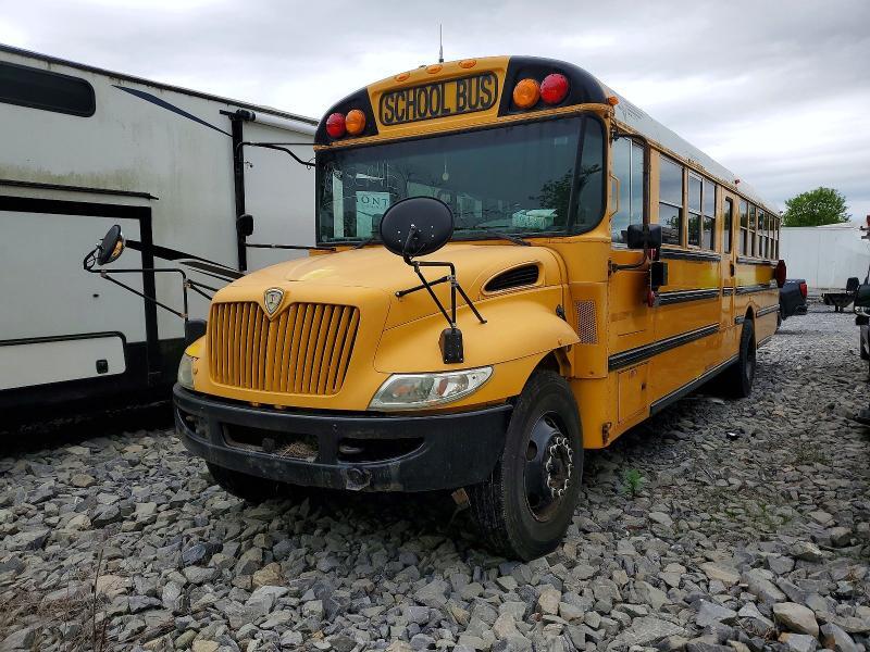 2014 IC CORPORATION CE SERIES SCHOOL - SCHOOL BUS — Фото 2 из 10
