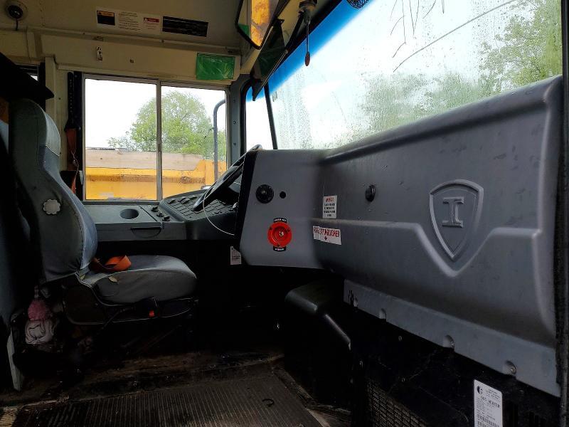 2014 IC CORPORATION CE SERIES SCHOOL - SCHOOL BUS — Фото 5 из 10