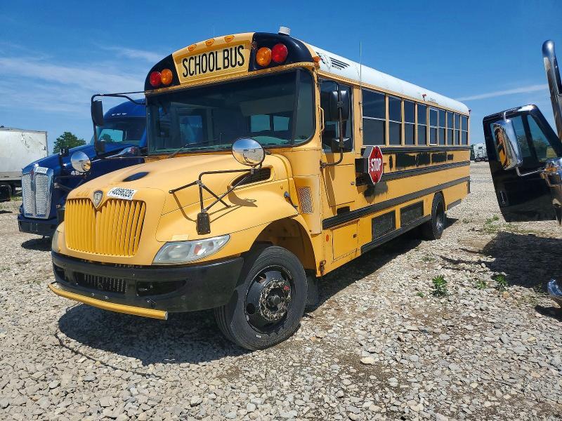 2014 IC CORPORATION CE SERIES SCHOOL - SCHOOL BUS — Фото 2 из 10