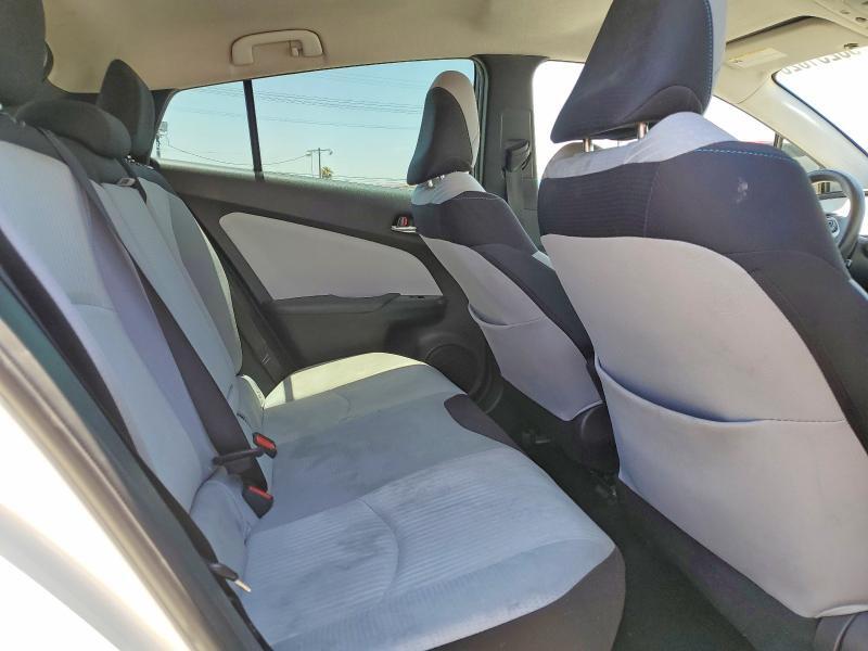 2017 TOYOTA PRIUS TWO — Фото 10 из 12