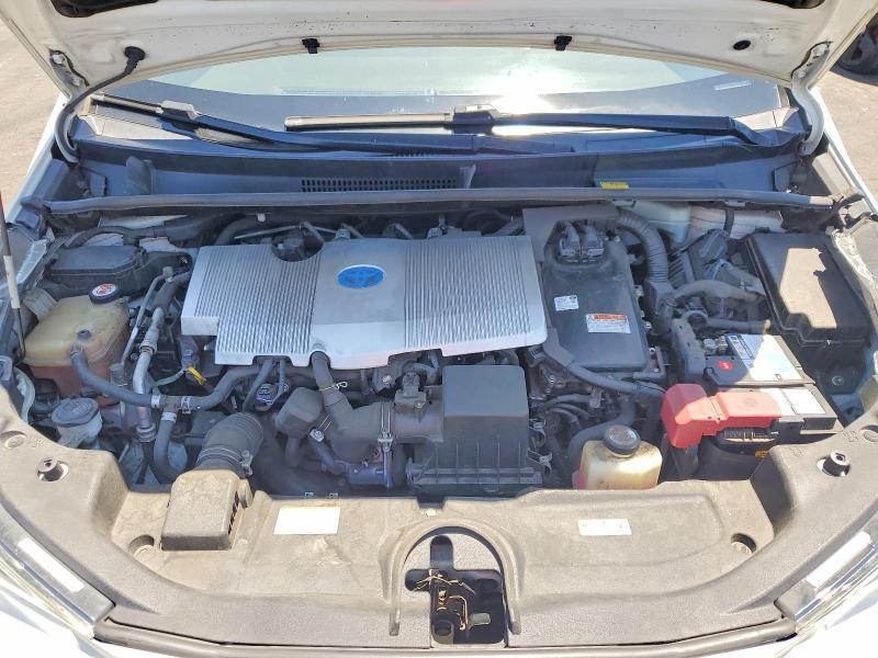 2017 TOYOTA PRIUS TWO — Фото 11 из 12