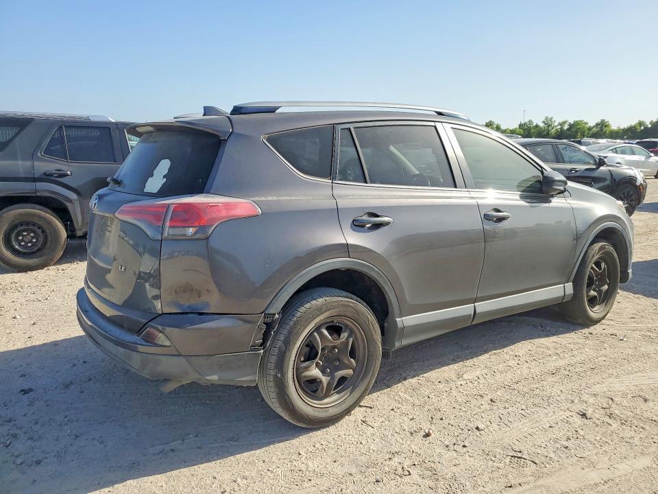 JTMZFREV9HJ702354 2017 TOYOTA RAV4 photo no. 3