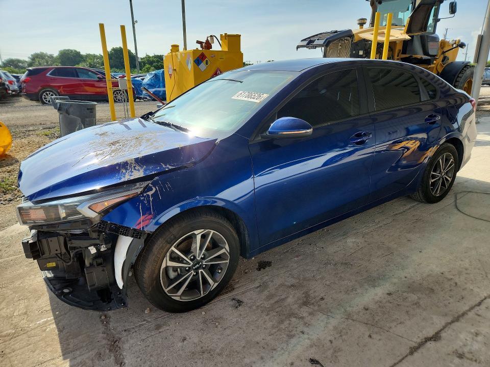 3KPF24AD7NE483532 2022 KIA FORTE photo no. 1