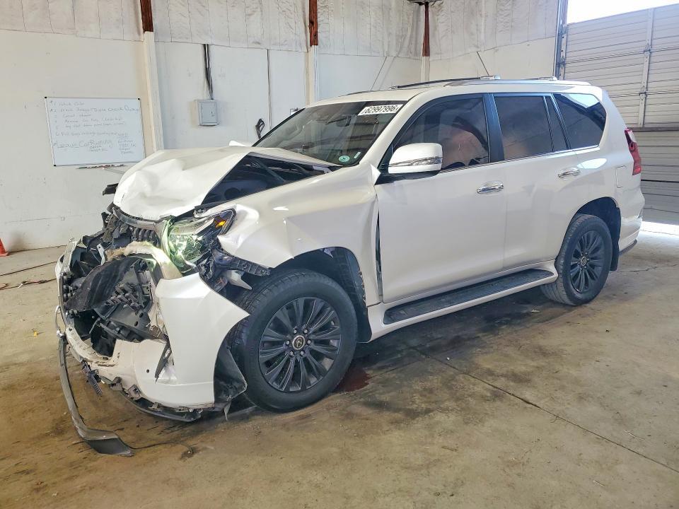 2022 LEXUS GX 460