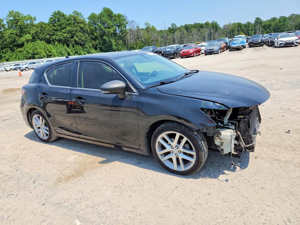 2014 LEXUS CT 200 — Фото 4 из 13