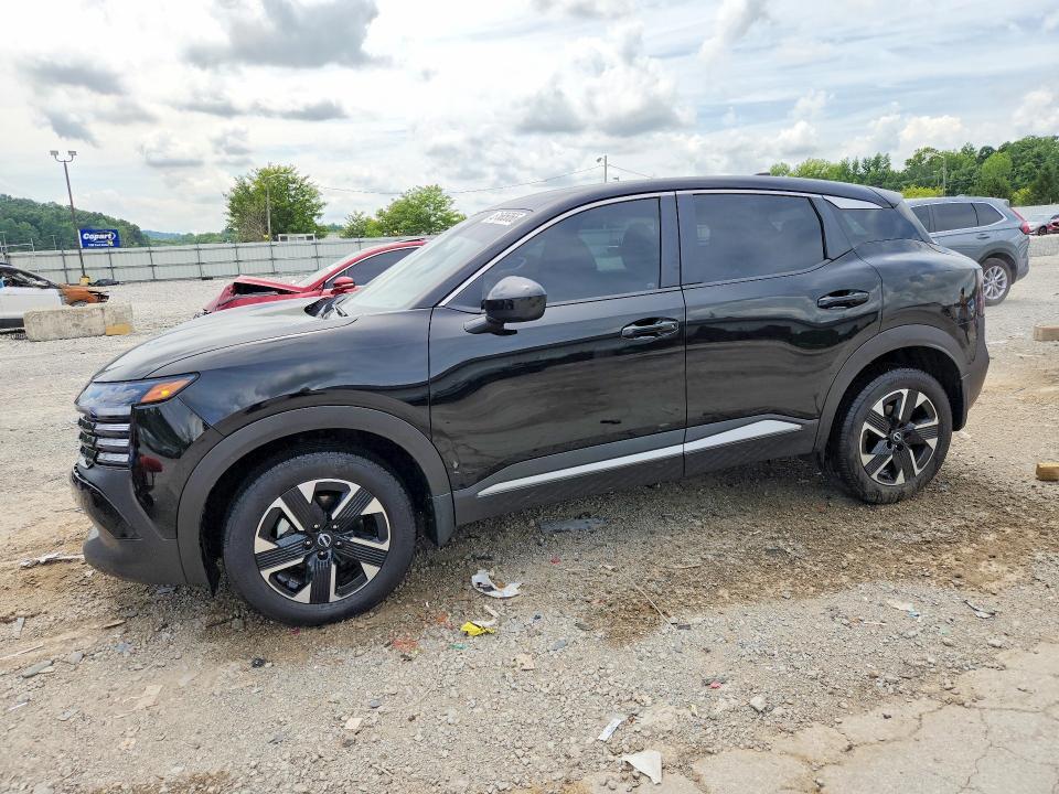 2025 NISSAN KICKS SV