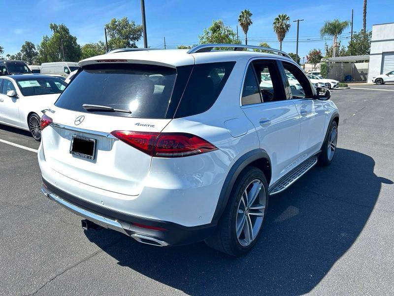 2022 MERCEDES-BENZ GLE 450 4MATIC — Фото 4 из 12