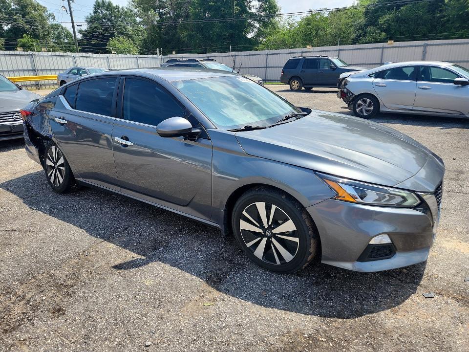 1N4BL4DV2NN354681 2022 NISSAN ALTIMA photo no. 4