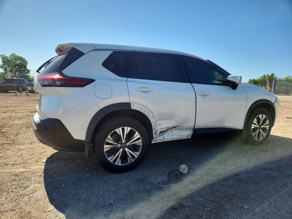 2022 NISSAN ROGUE SV — Фото 3 из 12
