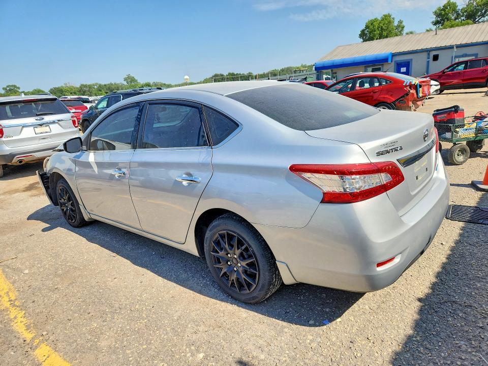 2014 NISSAN SENTRA SV — Фото 2 из 12