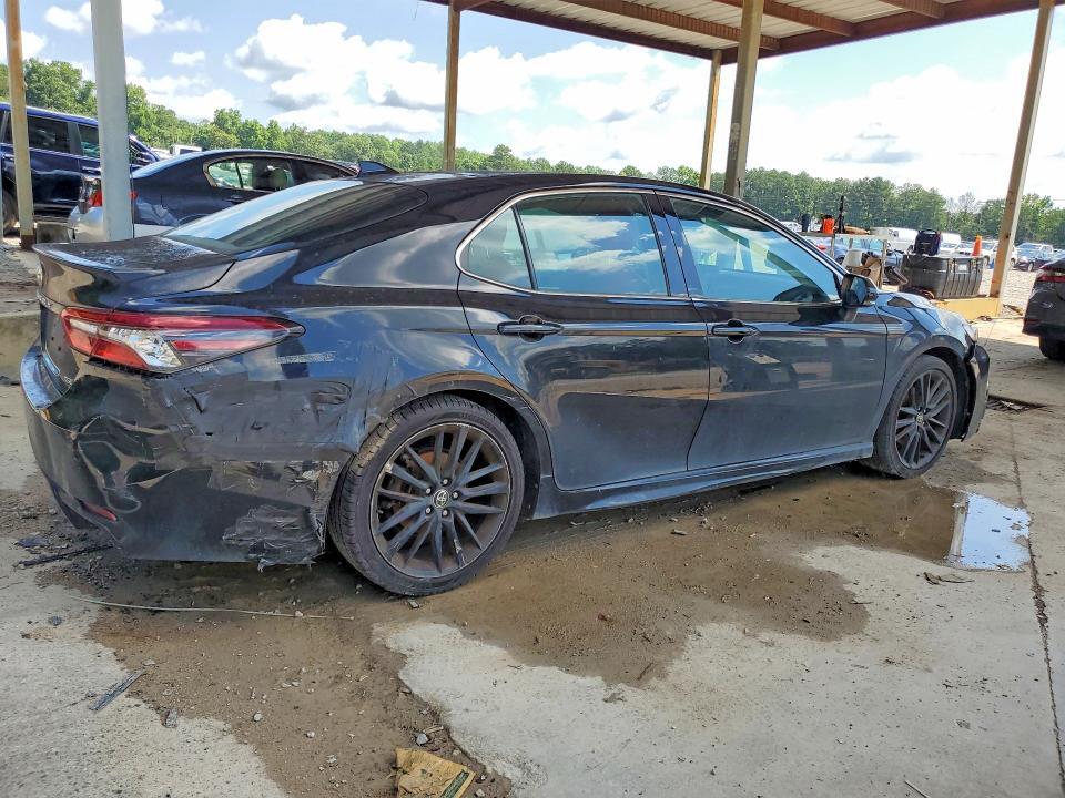 2022 TOYOTA CAMRY XSE — Фото 3 из 12