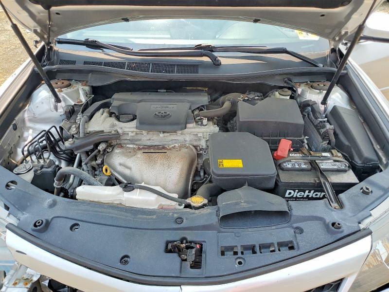 2014 TOYOTA CAMRY SE — Фото 11 из 12