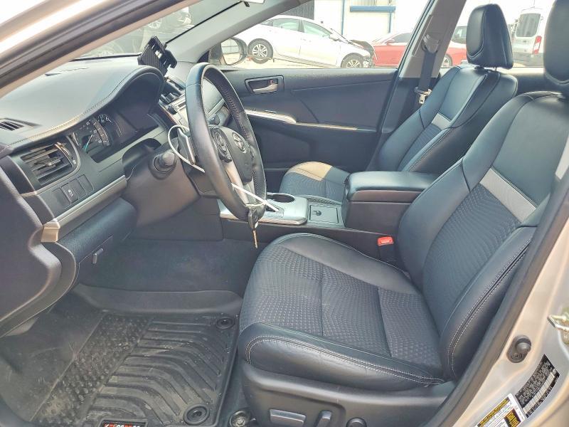 2014 TOYOTA CAMRY SE — Фото 7 из 12