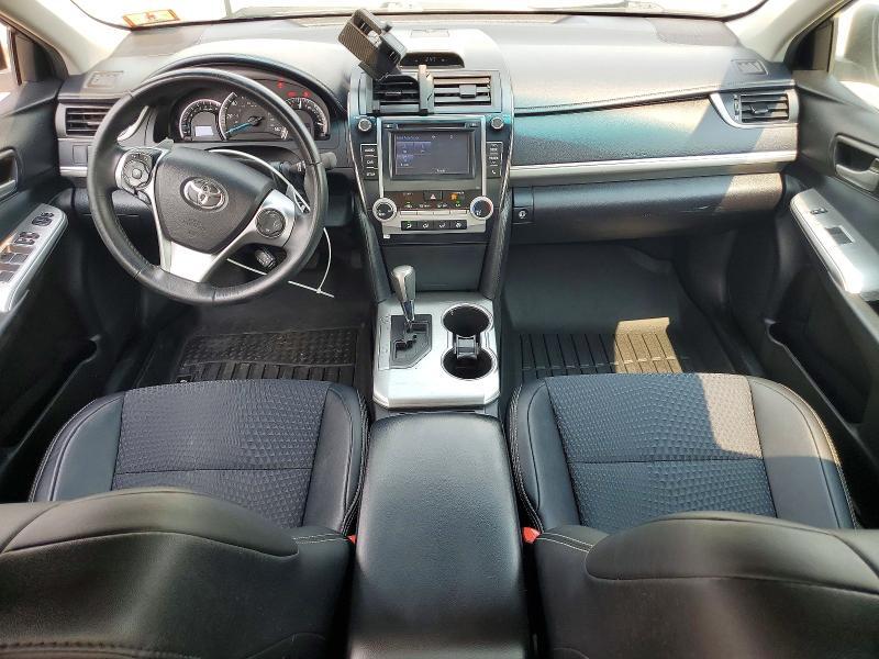 2014 TOYOTA CAMRY SE — Фото 8 из 12