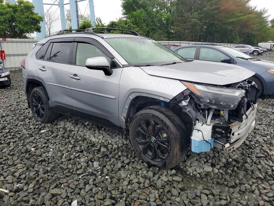 2022 TOYOTA RAV4 SE — Фото 4 из 14