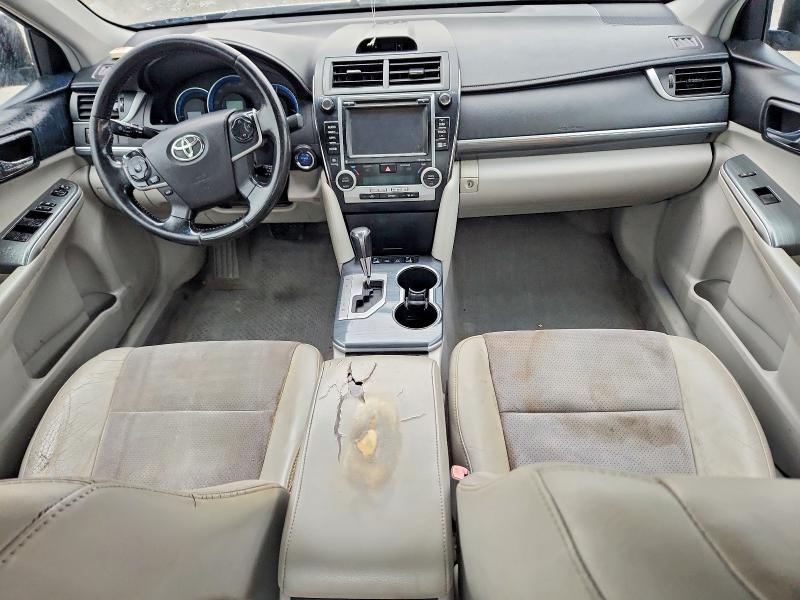 2014 TOYOTA CAMRY HYBRID XLE — Фото 8 из 12