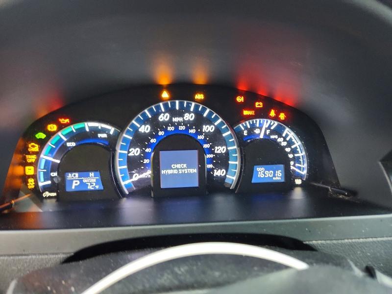 2014 TOYOTA CAMRY HYBRID XLE — Фото 9 из 12