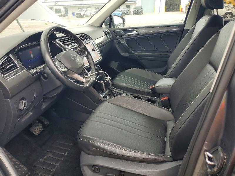 2022 VOLKSWAGEN TIGUAN SE — Фото 7 из 13