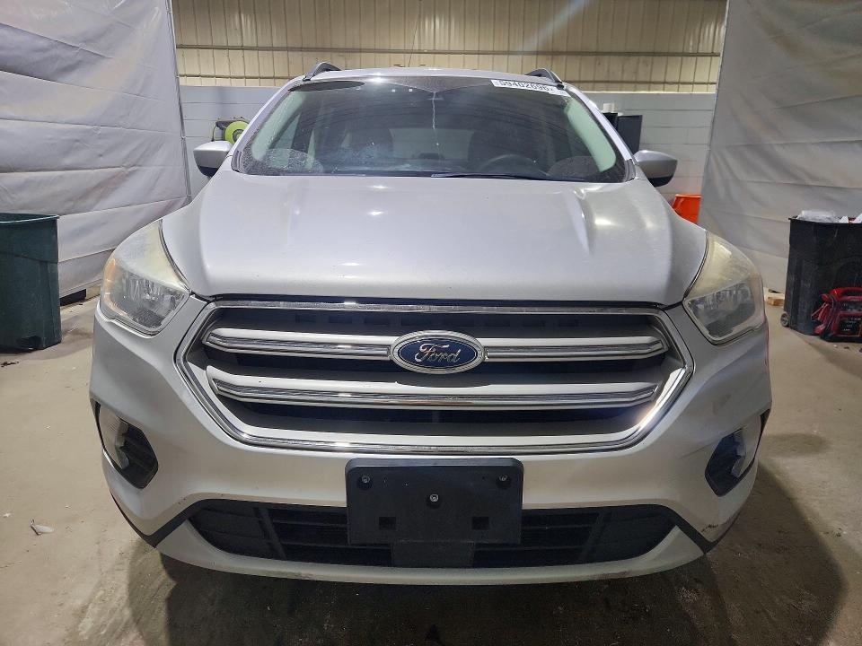 2018 FORD ESCAPE SE — Фото 5 из 13