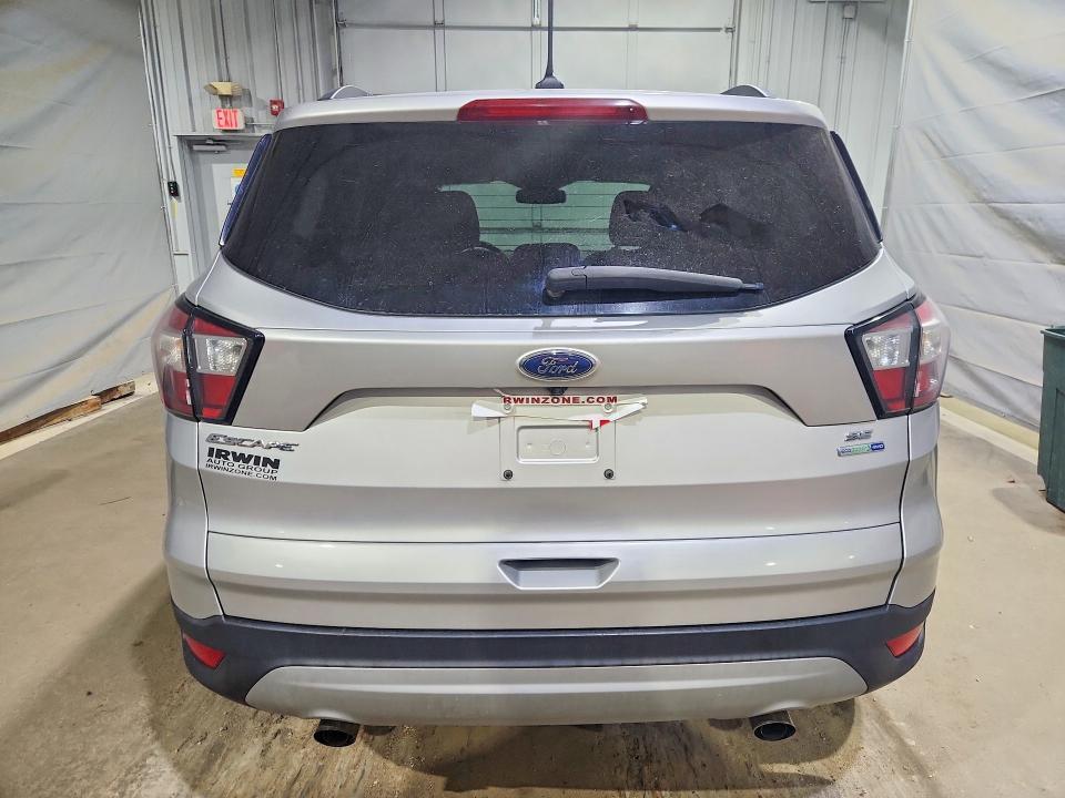2018 FORD ESCAPE SE — Фото 6 из 13