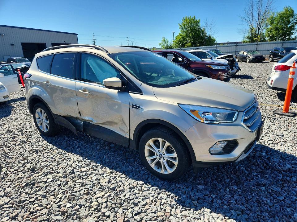 2018 FORD ESCAPE SE — Фото 4 из 12