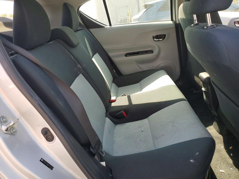 2014 TOYOTA PRIUS C THREE — Фото 10 из 13