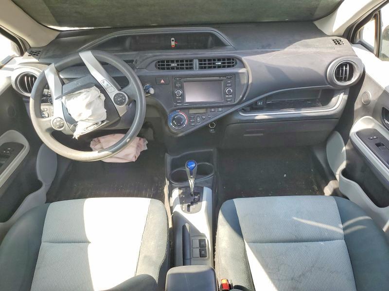 2014 TOYOTA PRIUS C THREE — Фото 8 из 13