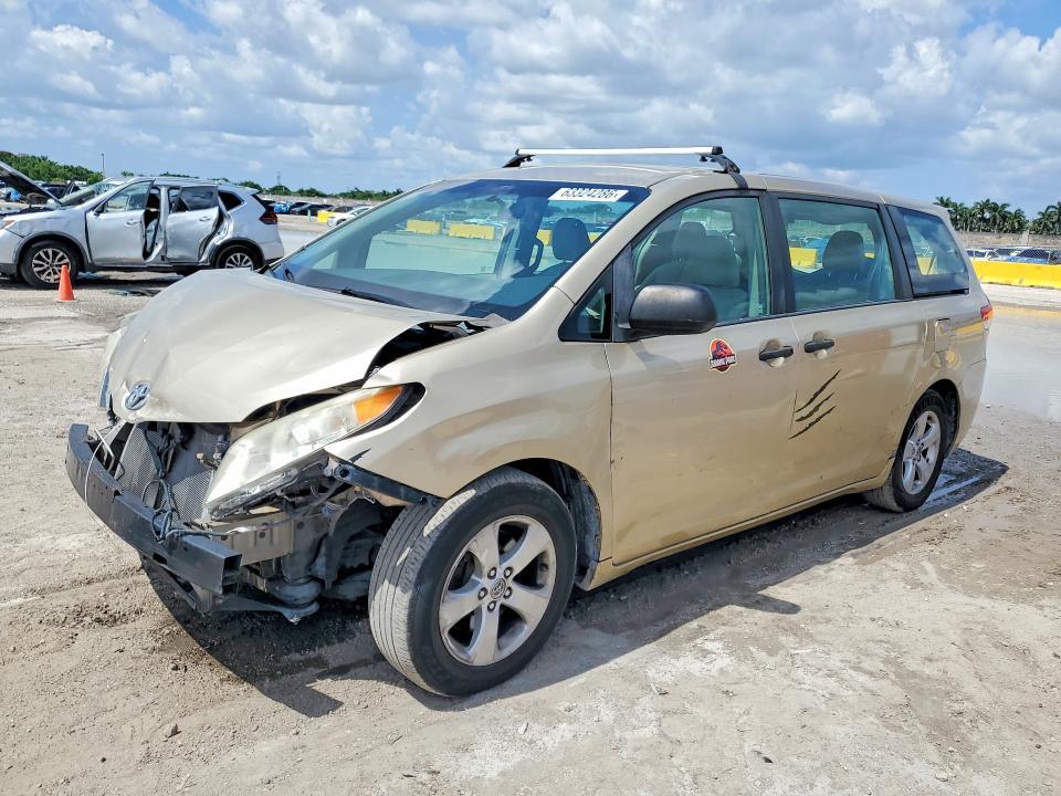 5TDZK3DCXES470225 2014 TOYOTA SIENNA photo no. 1