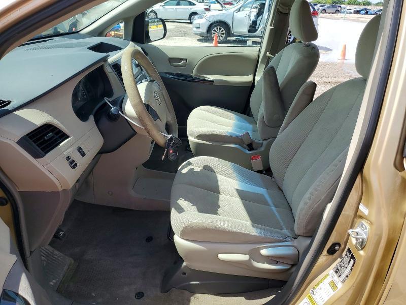 5TDZK3DCXES470225 2014 TOYOTA SIENNA photo no. 7